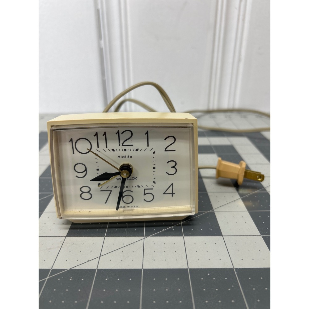 Vintage Westclox Bold II Dialite Alarm Clock Cream Electric USA Working MCM